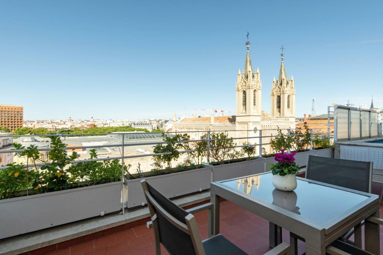 Los Jeronimos Madrid Exteriör bild